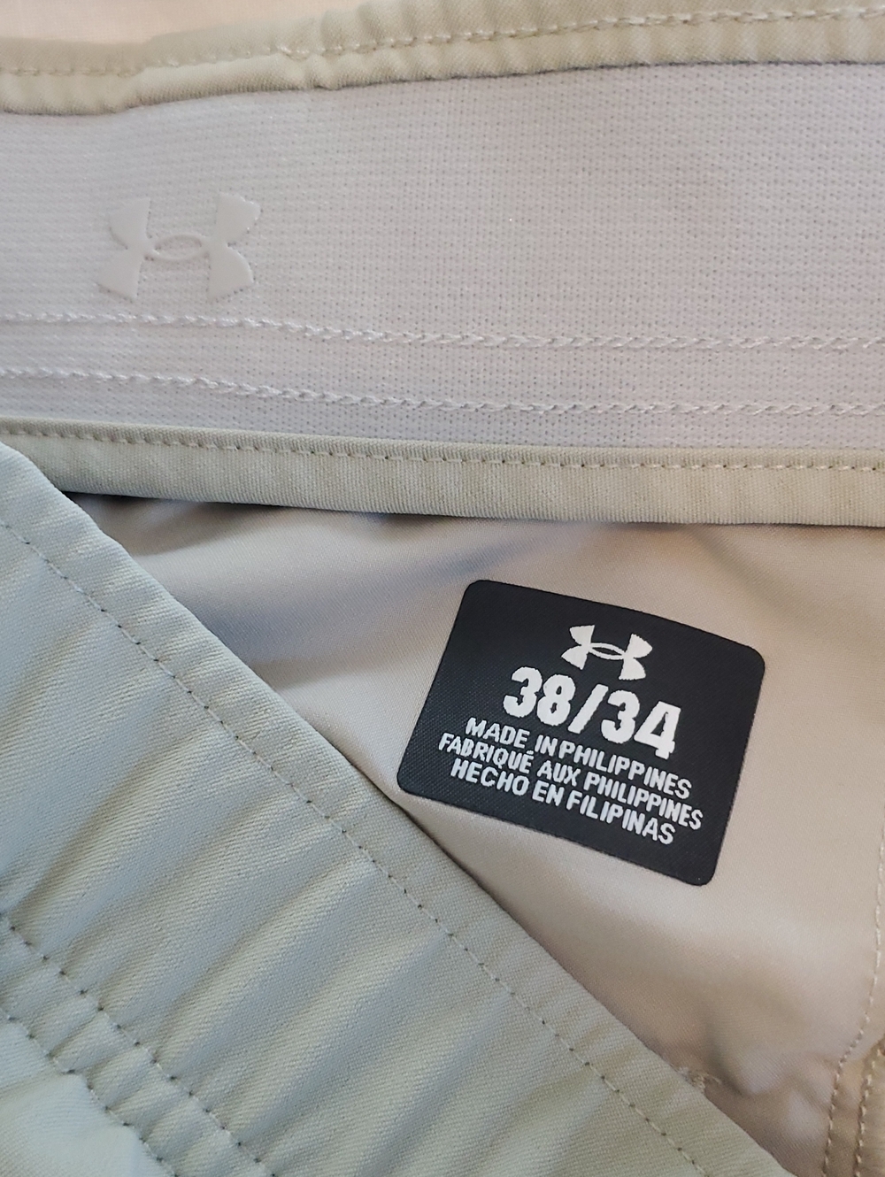 Under Armour Tapered Golf Pants Men Size 38/34 Khaki